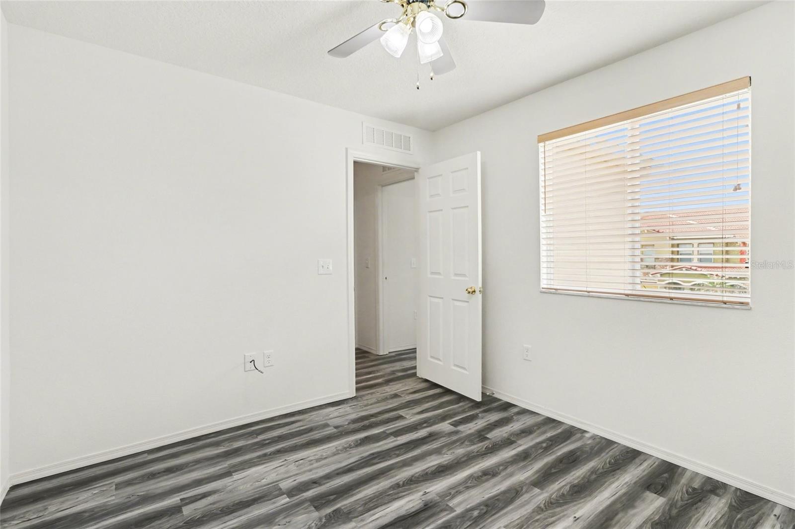 3077 SEAVIEW CASTLE DR, KISSIMMEE, FL, 34746