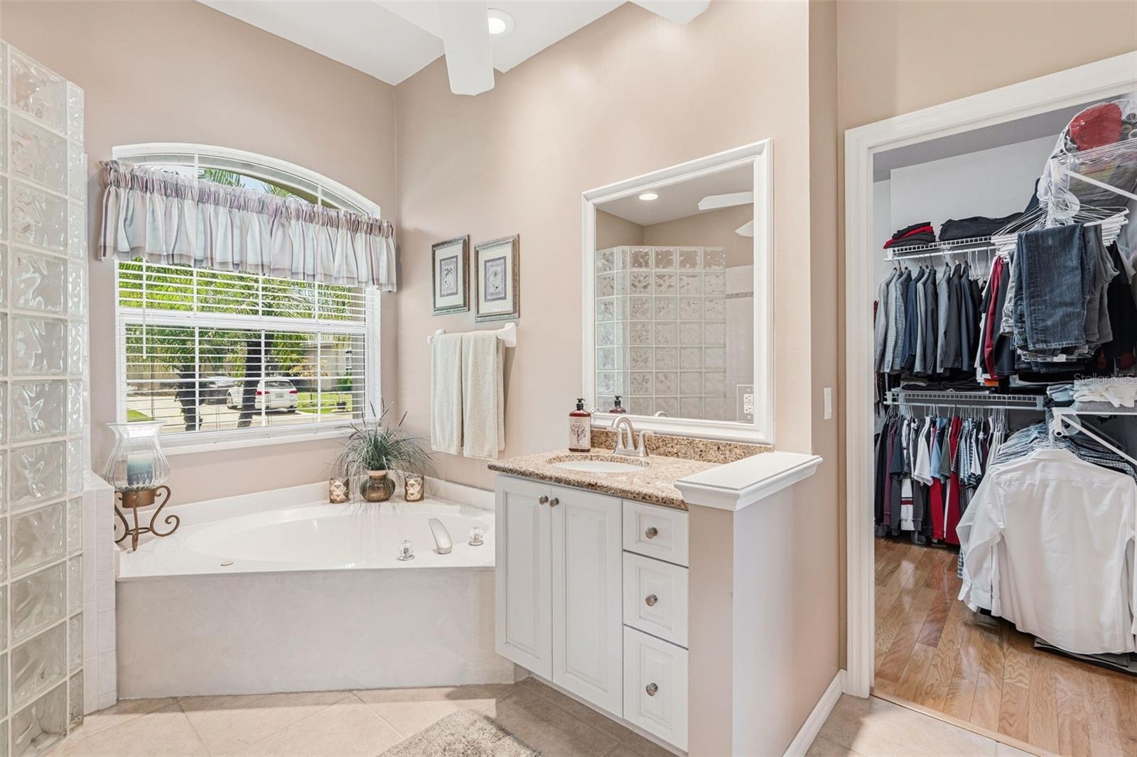 23322 DUCHESS AVE, PORT CHARLOTTE, FL, 33954