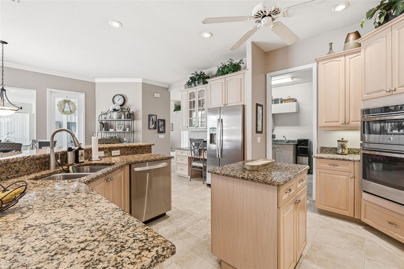 23322 DUCHESS AVE, PORT CHARLOTTE, FL, 33954