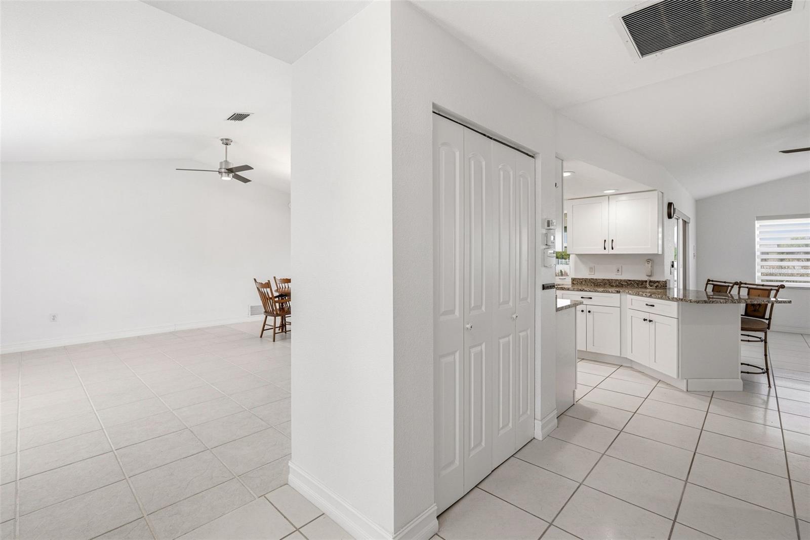 15184 ALDAMA CIR, PORT CHARLOTTE, FL, 33981