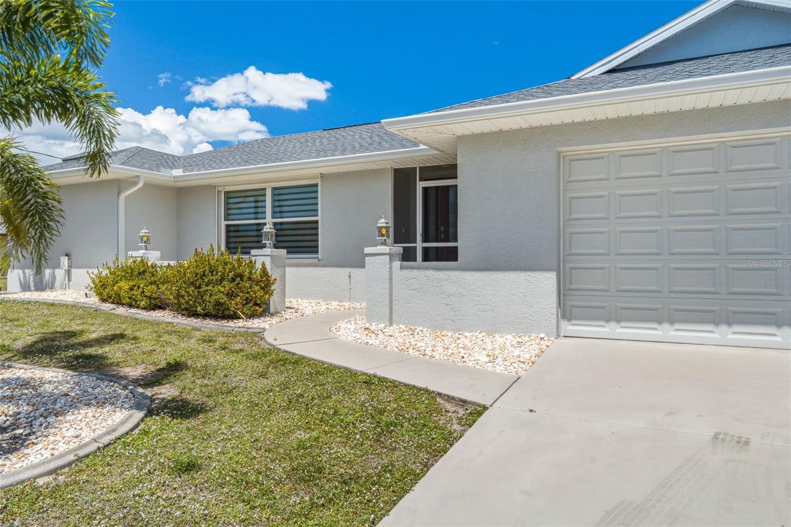 15184 ALDAMA CIR, PORT CHARLOTTE, FL, 33981