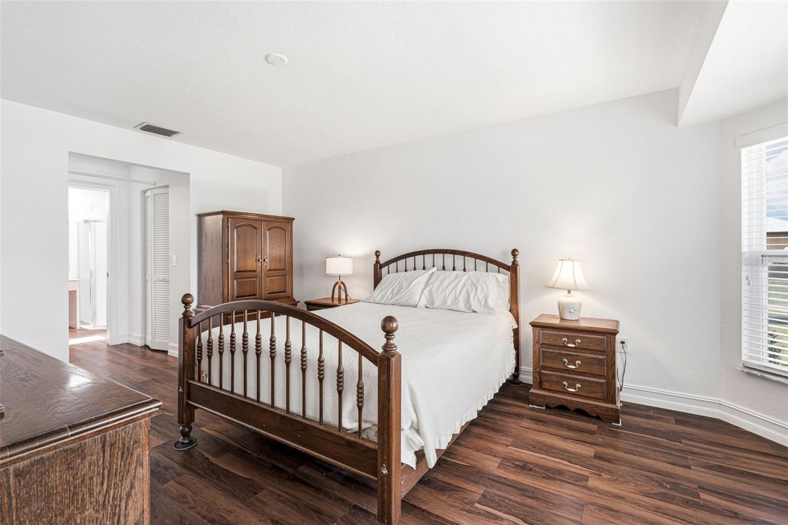 15184 ALDAMA CIR, PORT CHARLOTTE, FL, 33981