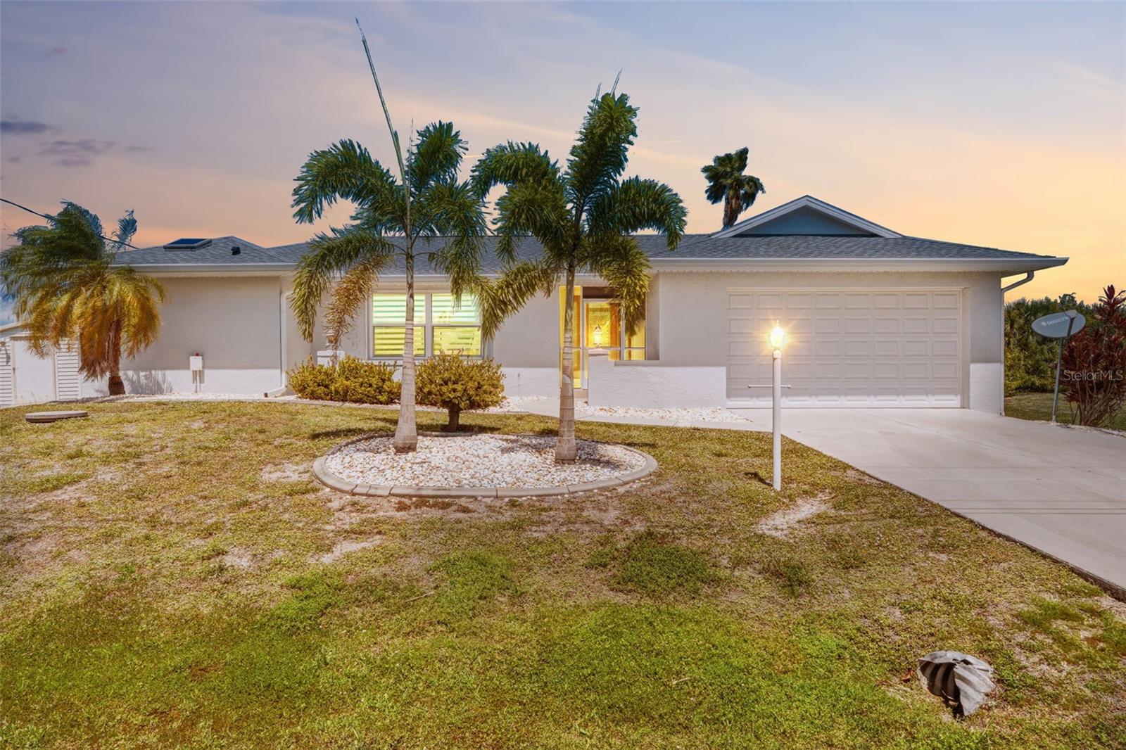 15184 ALDAMA CIR, PORT CHARLOTTE, FL, 33981