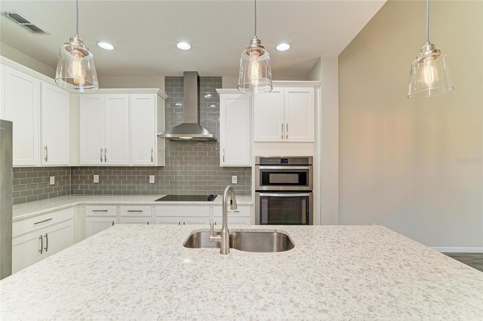 11607 BROOKSIDE DR, BRADENTON, FL, 34211