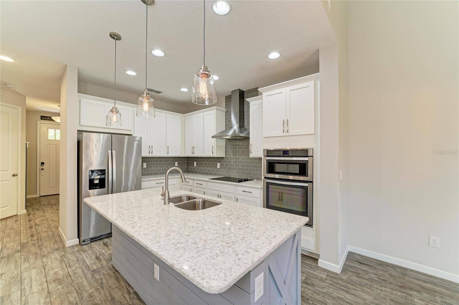 11607 BROOKSIDE DR, BRADENTON, FL, 34211