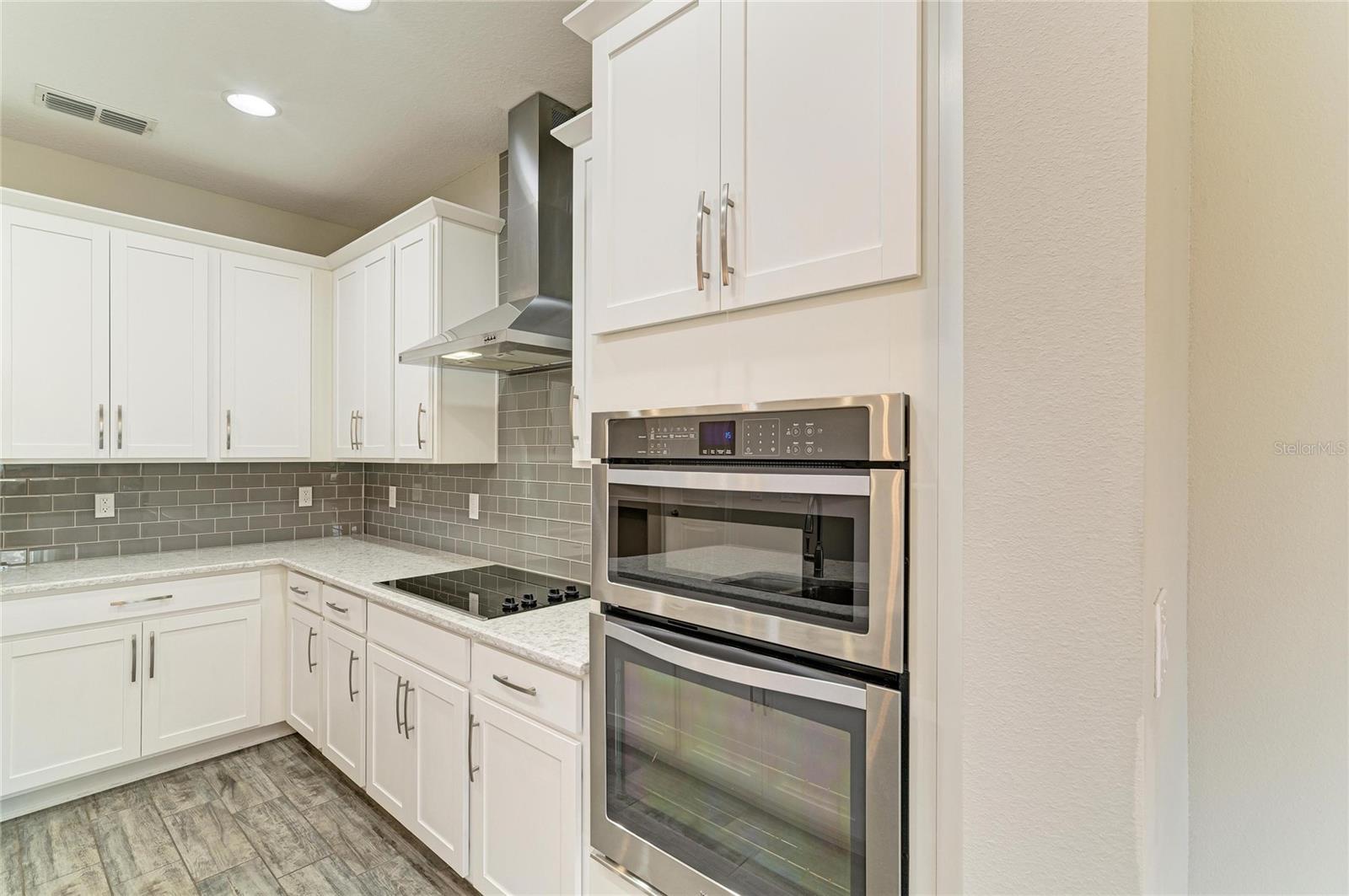 11607 BROOKSIDE DR, BRADENTON, FL, 34211