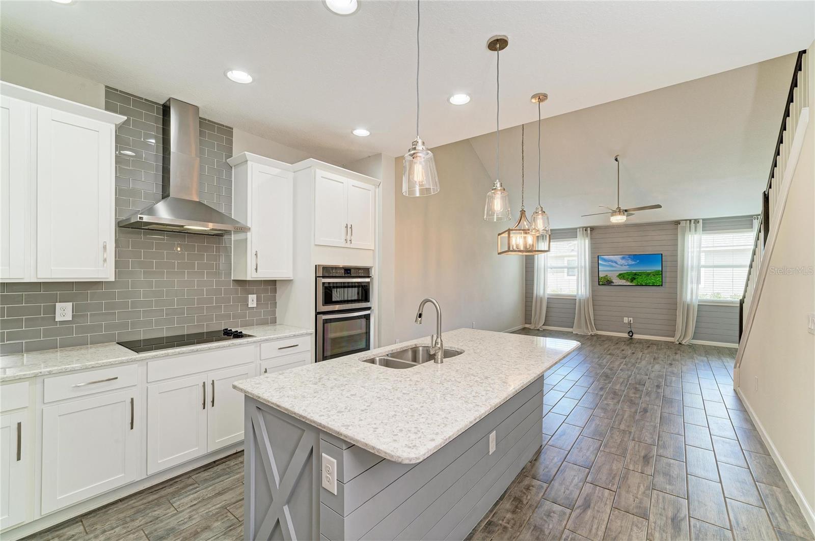 11607 BROOKSIDE DR, BRADENTON, FL, 34211