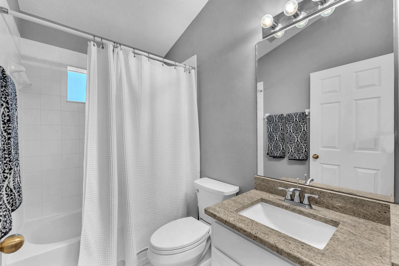 5613 LARK MEADOW PL, LITHIA, FL, 33547