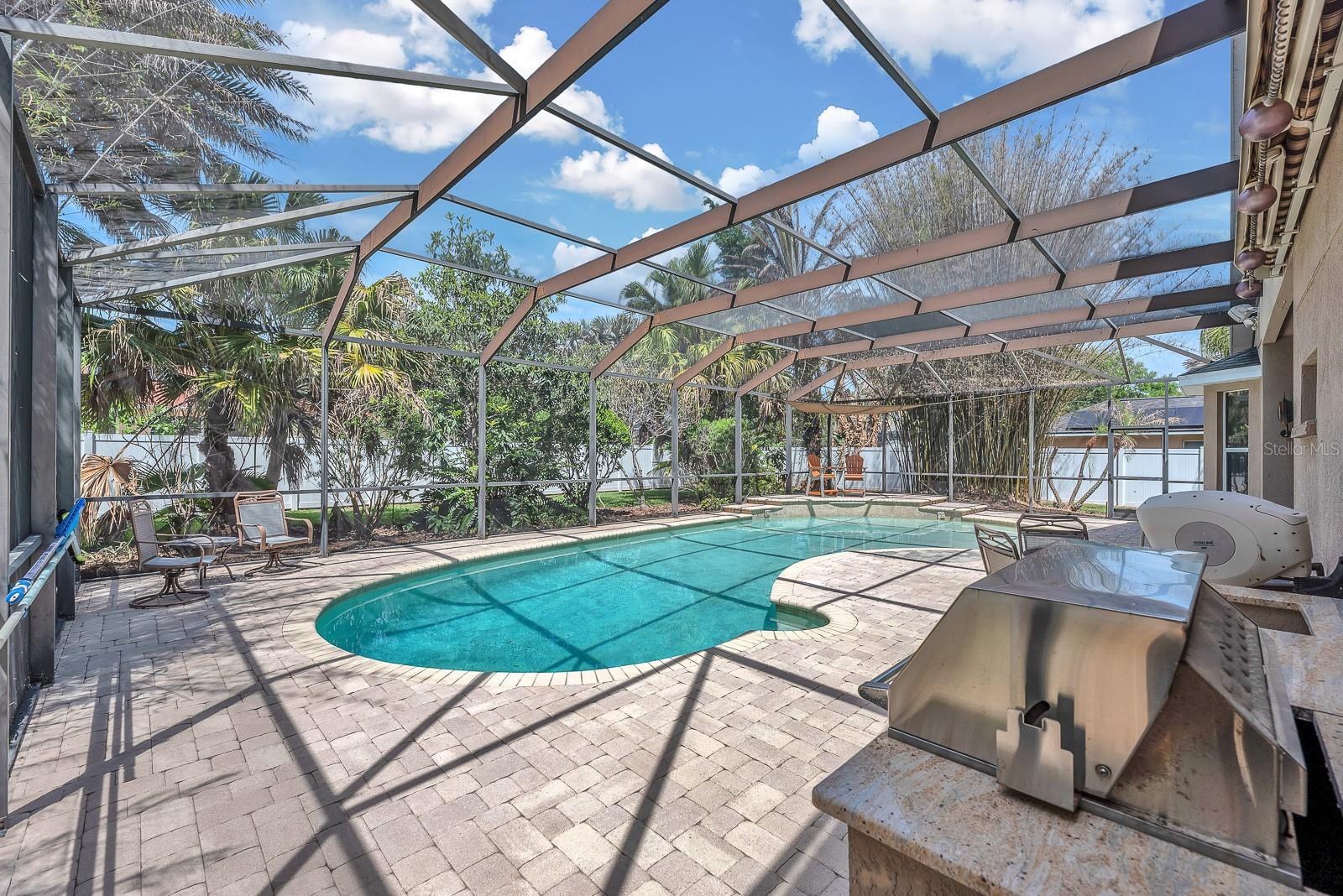 5613 LARK MEADOW PL, LITHIA, FL, 33547