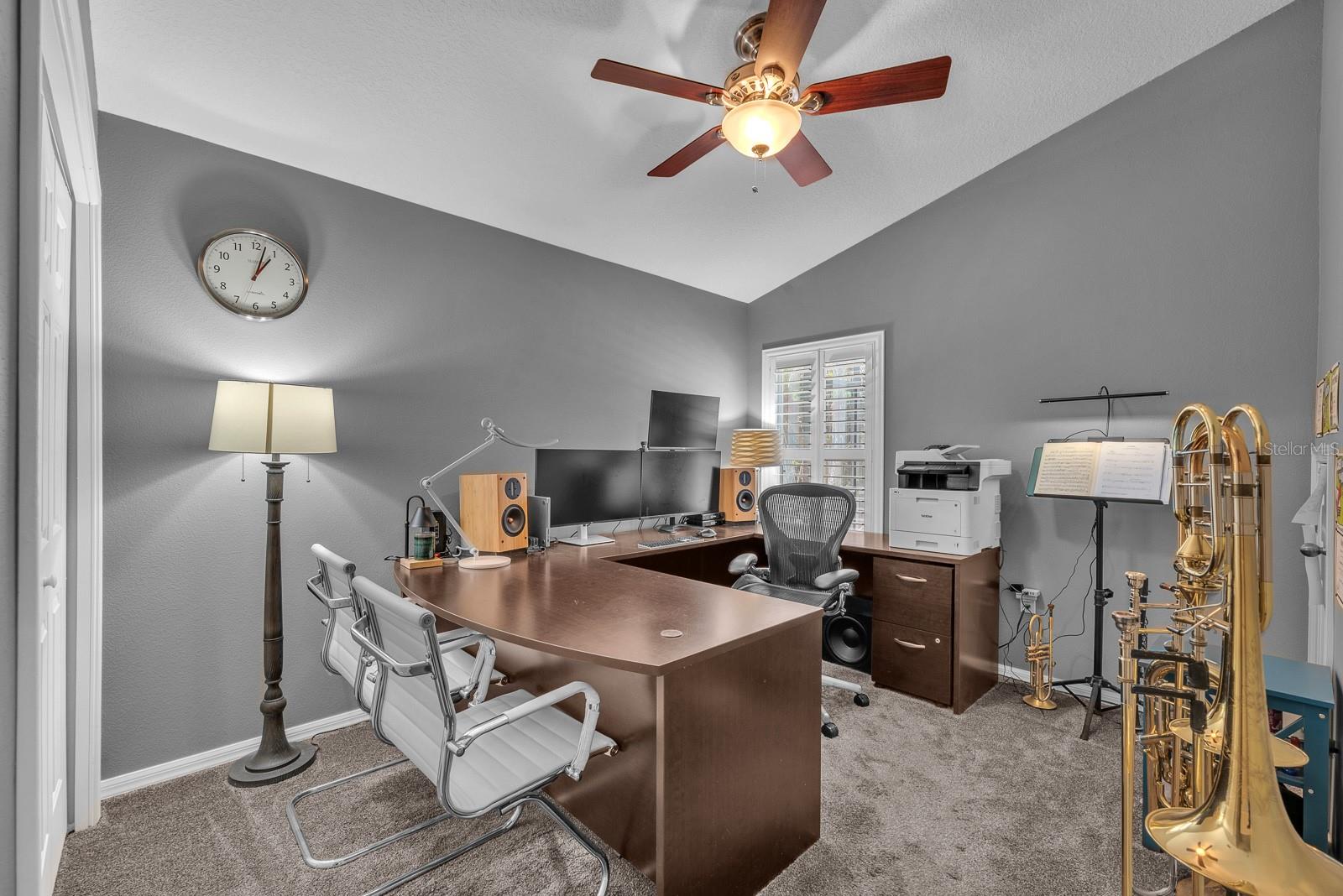 5613 LARK MEADOW PL, LITHIA, FL, 33547