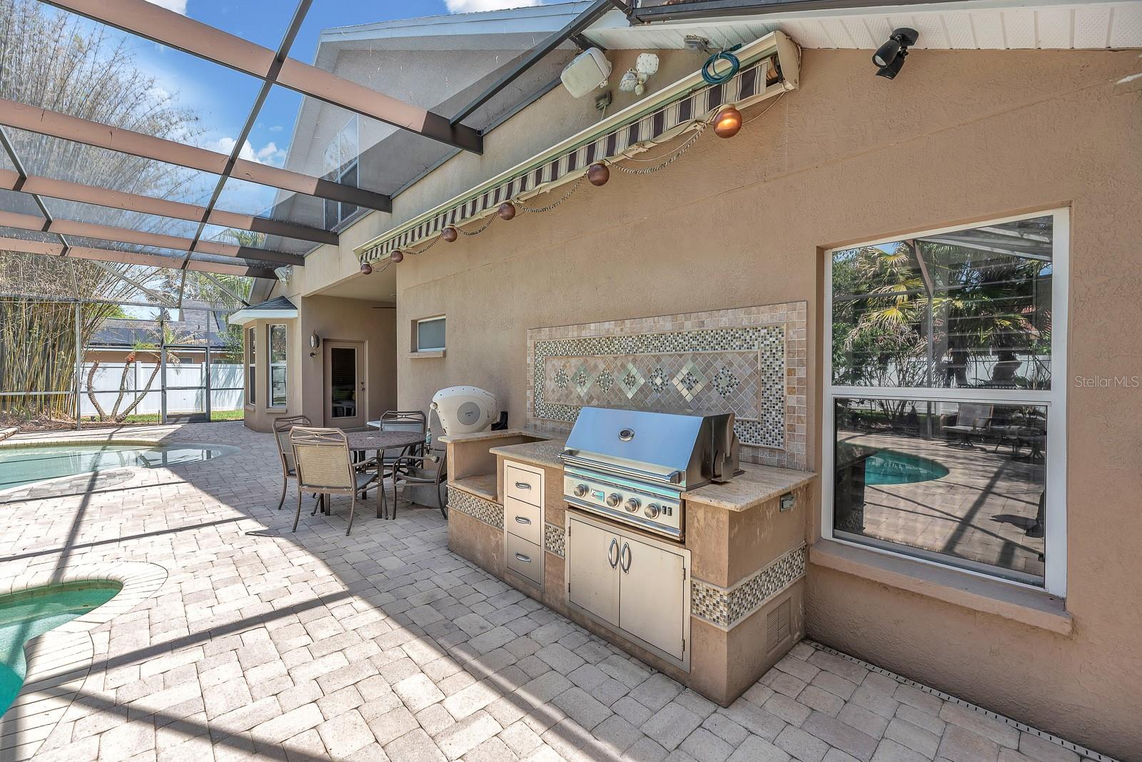 5613 LARK MEADOW PL, LITHIA, FL, 33547