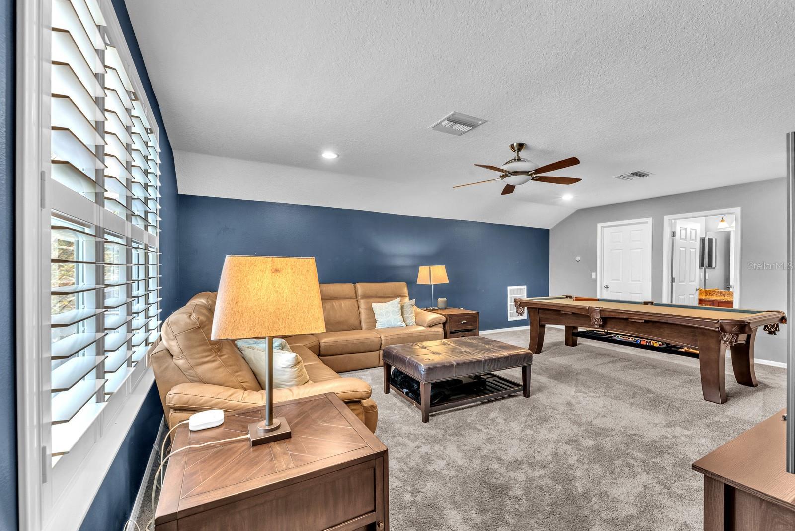 5613 LARK MEADOW PL, LITHIA, FL, 33547