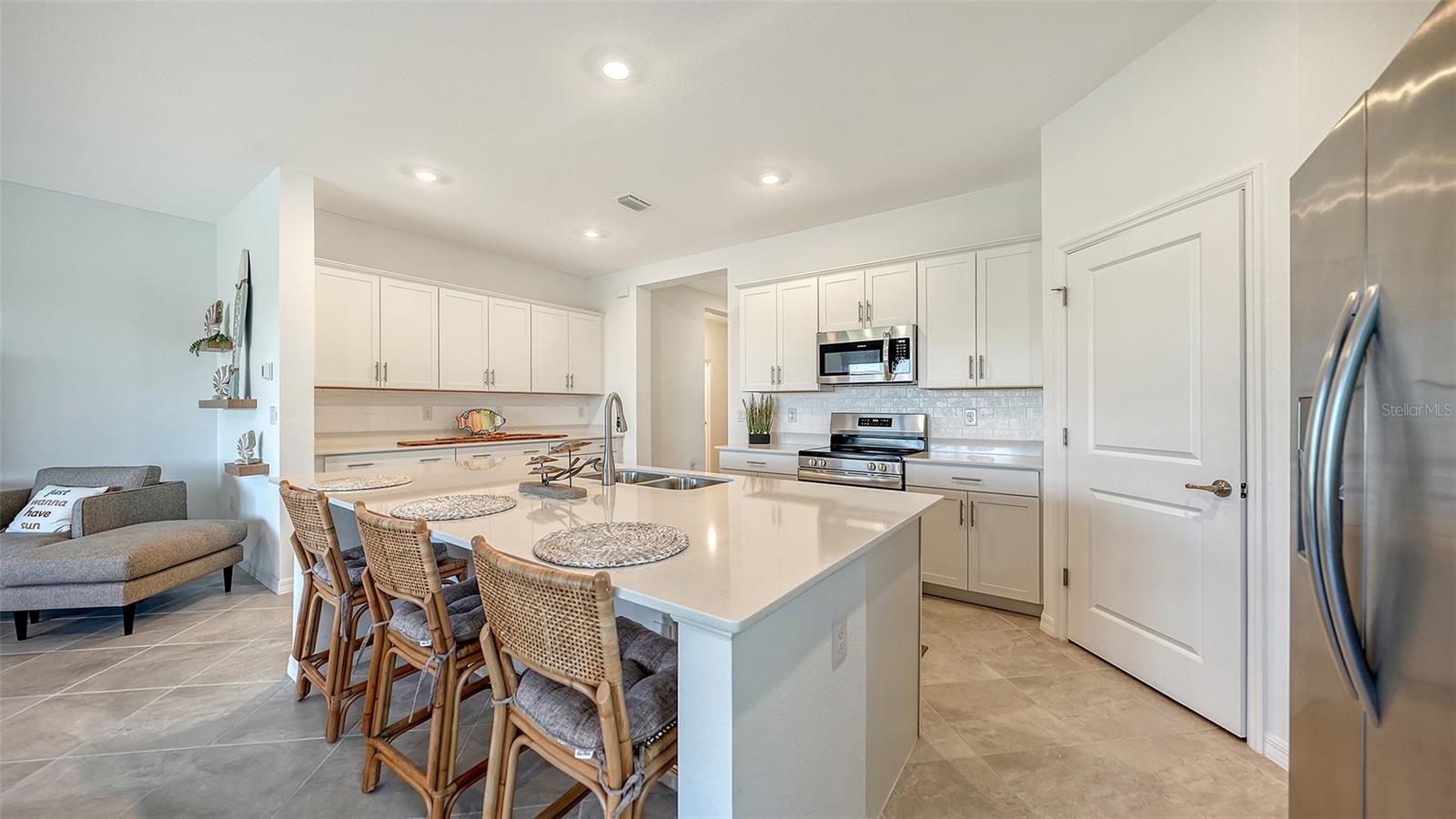 17233 MOONFLOWER DR, VENICE, FL, 34293