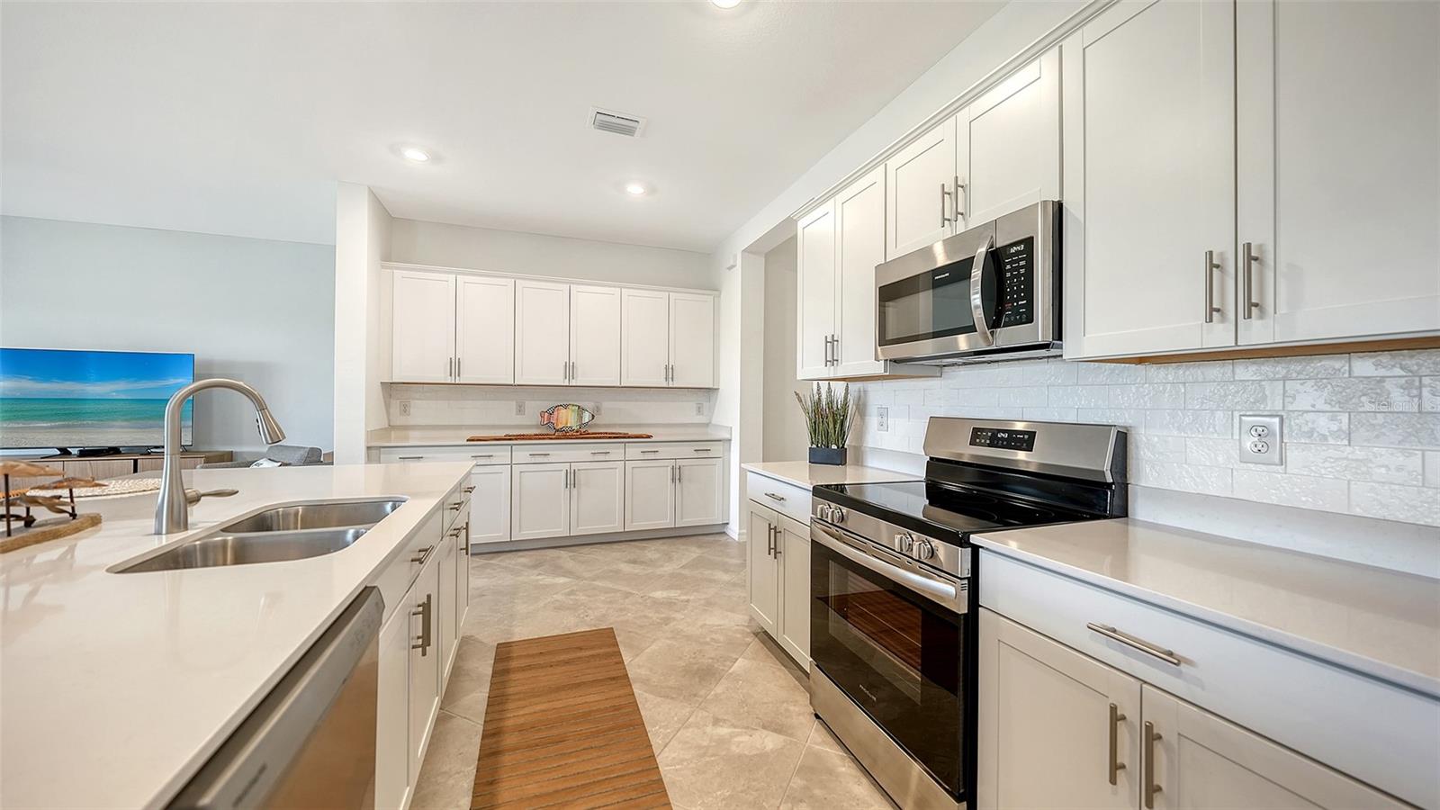 17233 MOONFLOWER DR, VENICE, FL, 34293