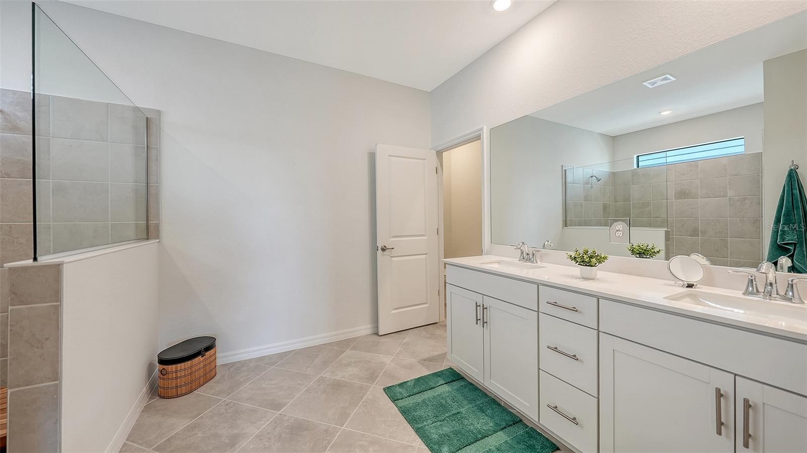 17233 MOONFLOWER DR, VENICE, FL, 34293