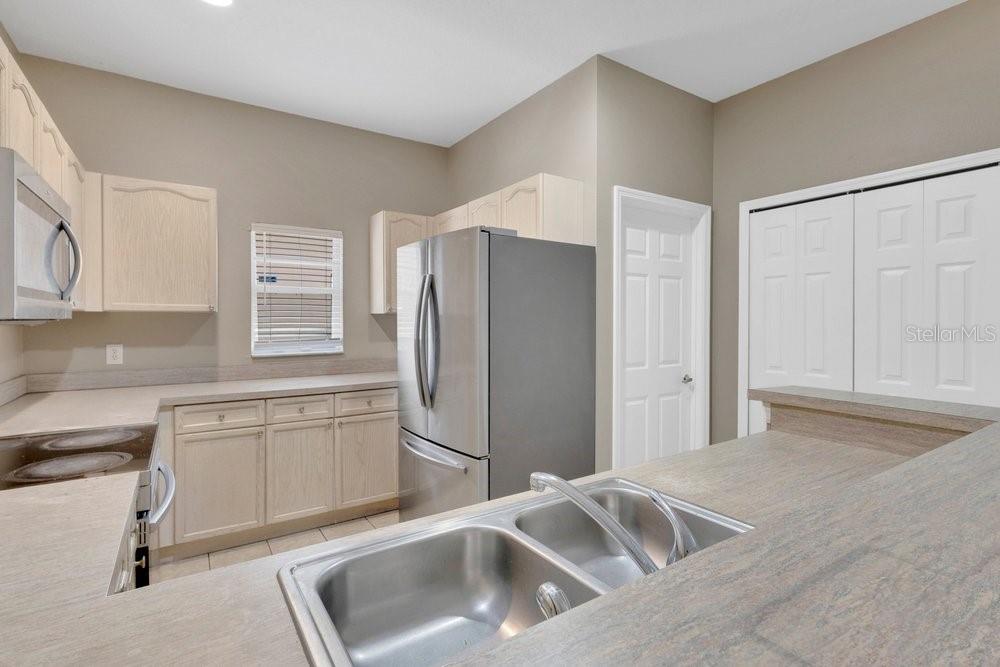 216 MAGICAL WAY, KISSIMMEE, FL, 34744