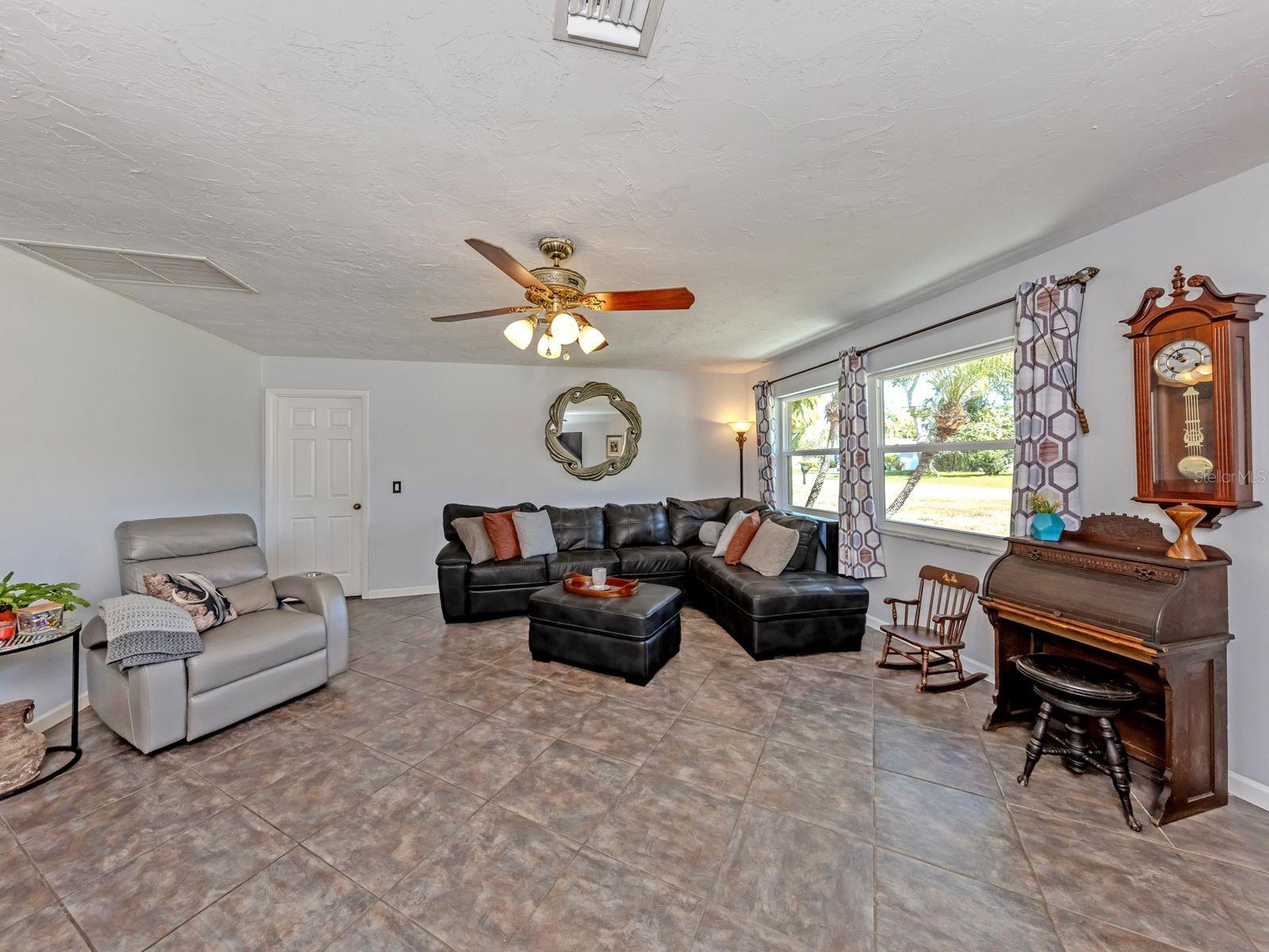 2972 ARGYLE RD, VENICE, FL, 34293