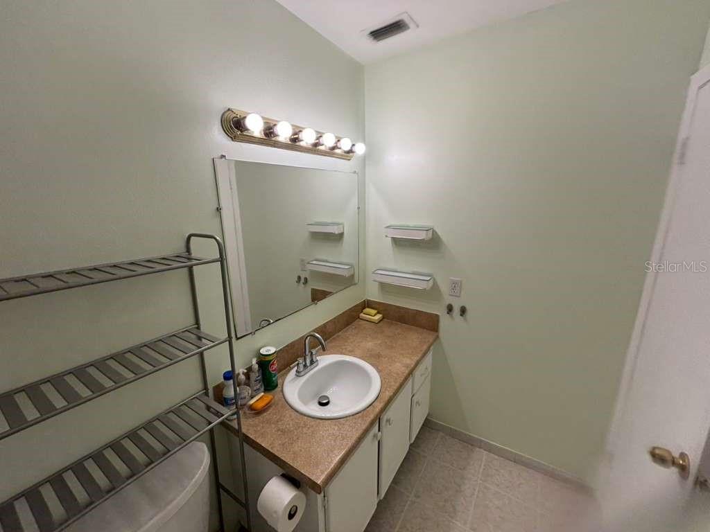 660 62ND AVE N #1204, ST PETERSBURG, FL, 33702