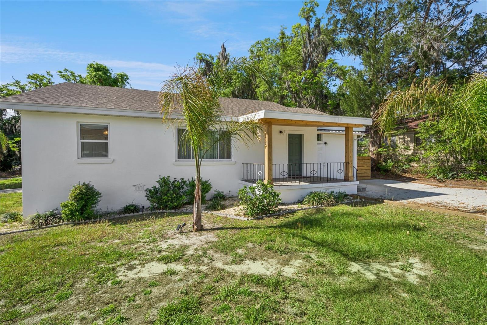 334 W HOWRY AVE, DELAND, FL, 32720