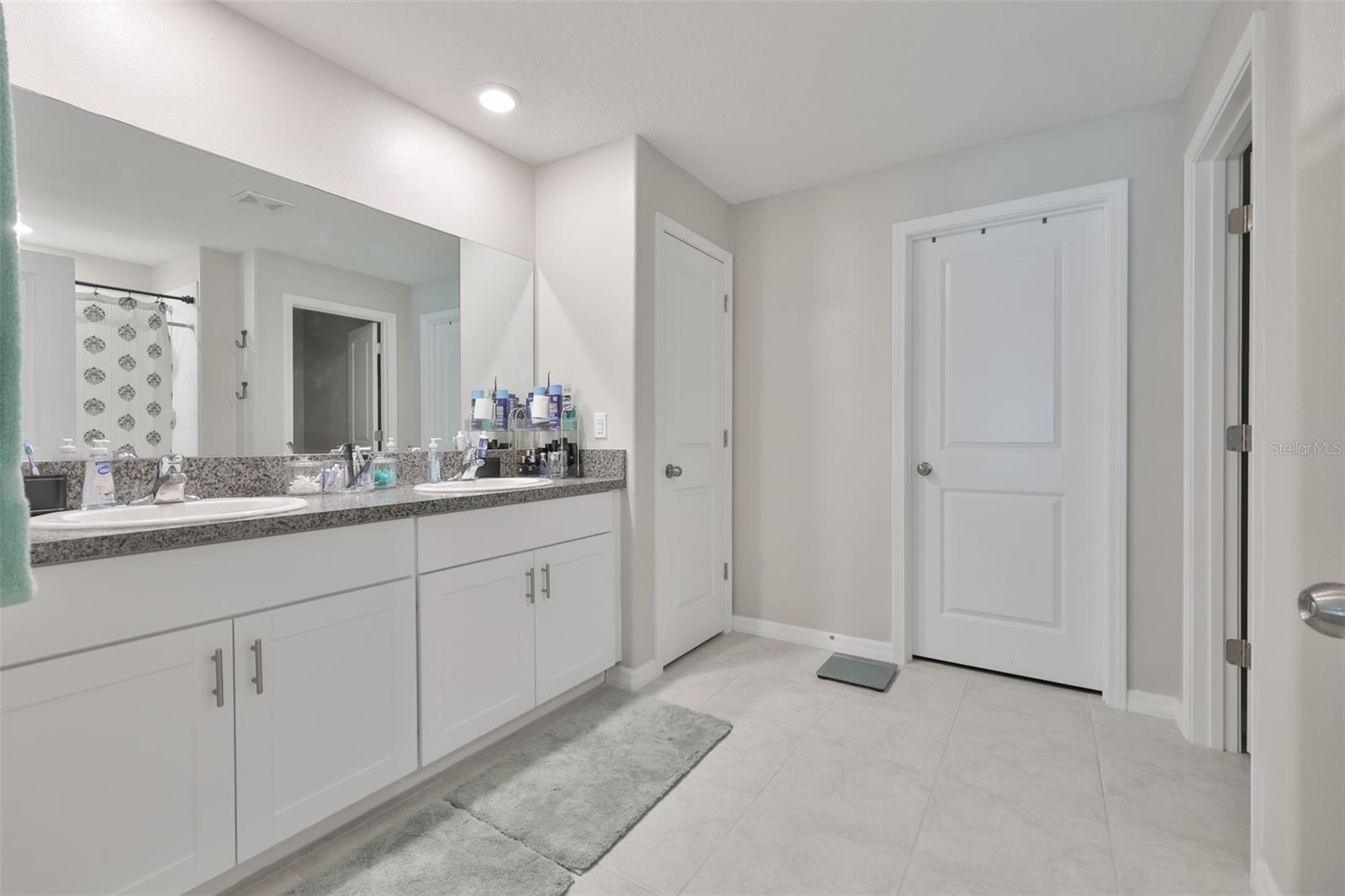 2838 LYTTON HALL DR, ZEPHYRHILLS, FL, 33540