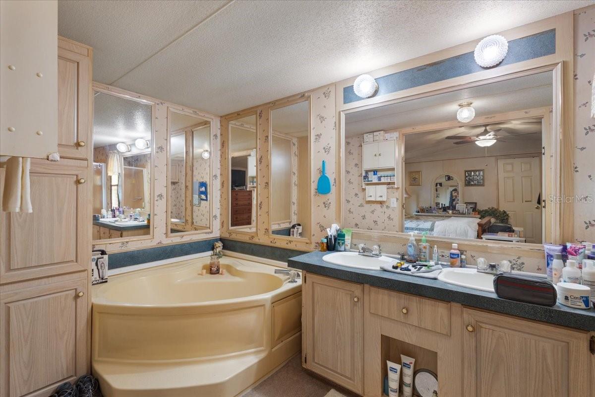 187 SE LOXLEY GLN, LAKE CITY, FL, 32024