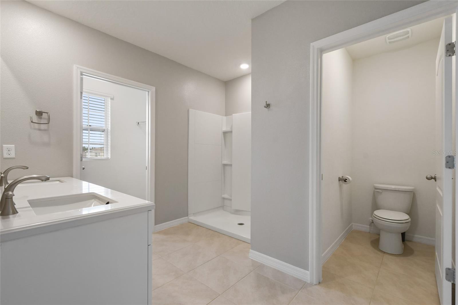 1363 FOX SQUIRREL DR, DAVENPORT, FL, 33897