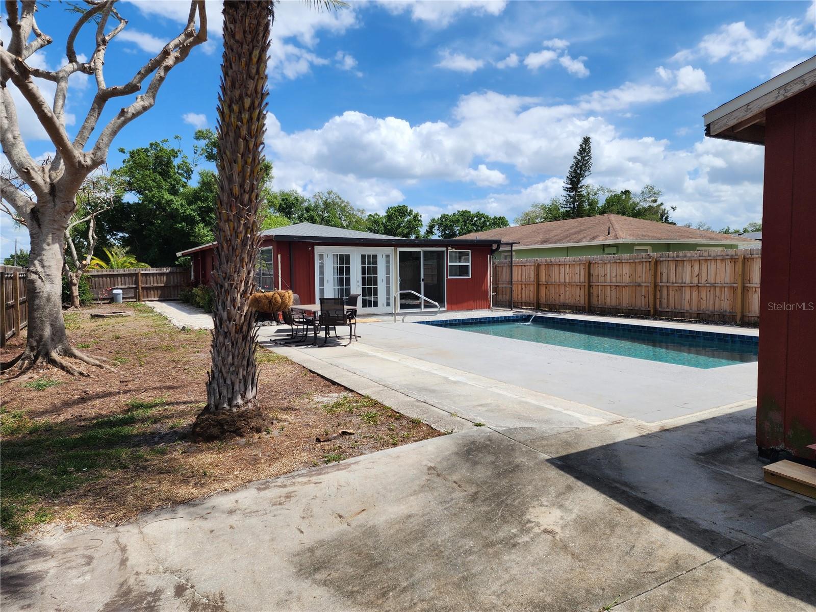 3050 8TH ST, SARASOTA, FL, 34237