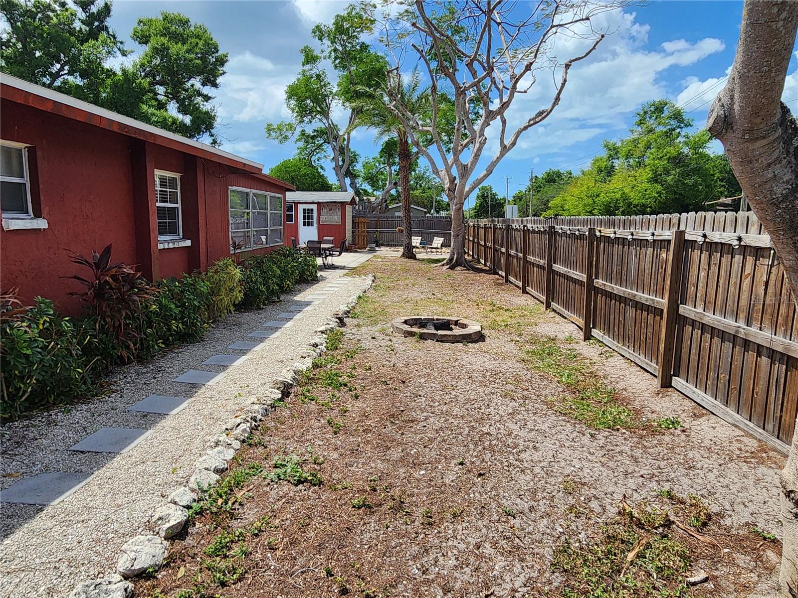 3050 8TH ST, SARASOTA, FL, 34237
