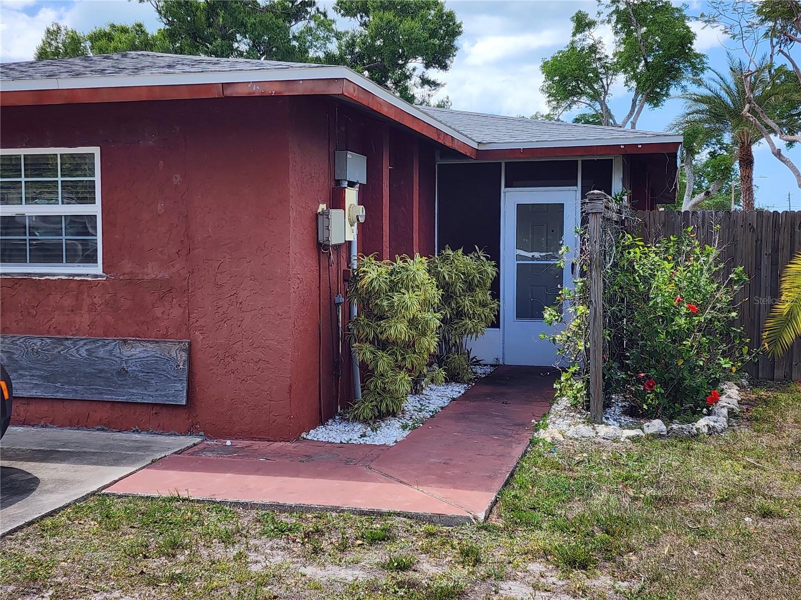 3050 8TH ST, SARASOTA, FL, 34237