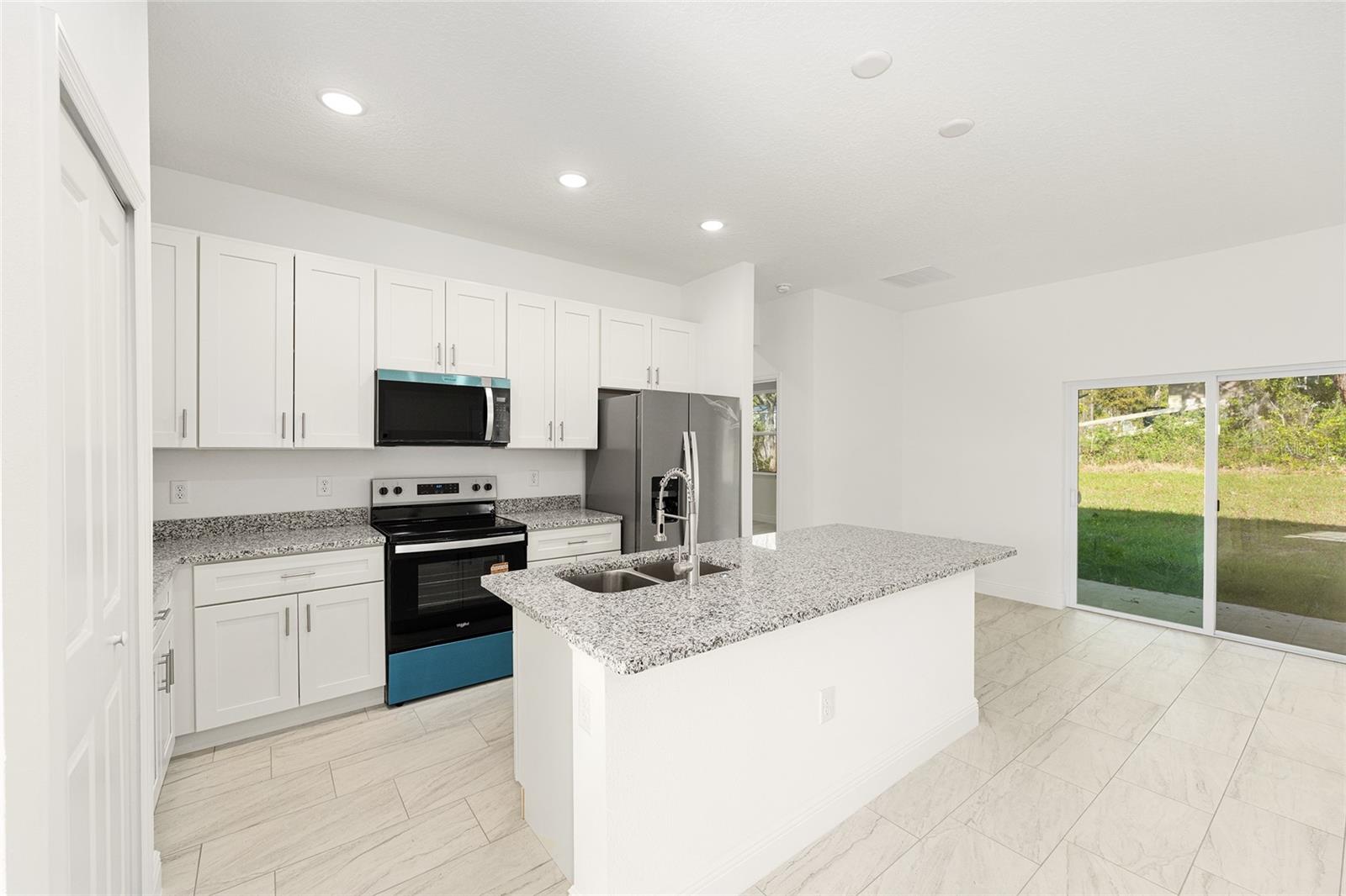 5736 N CLAREMONT DR, CITRUS SPRINGS, FL, 34434
