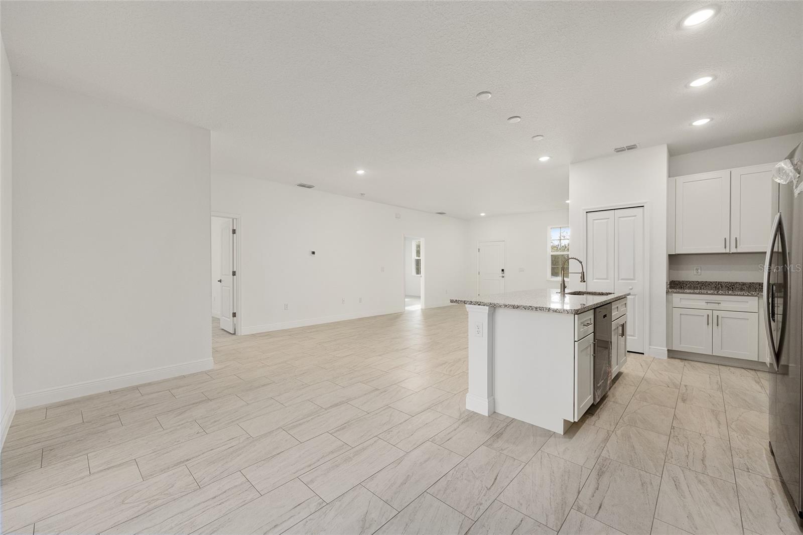 5736 N CLAREMONT DR, CITRUS SPRINGS, FL, 34434
