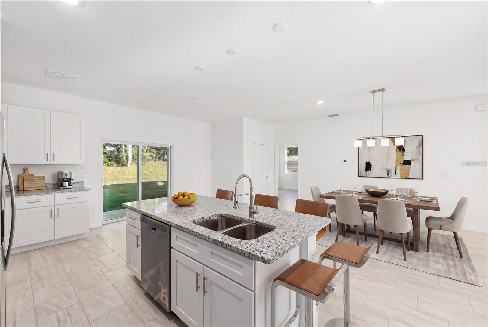 5736 N CLAREMONT DR, CITRUS SPRINGS, FL, 34434