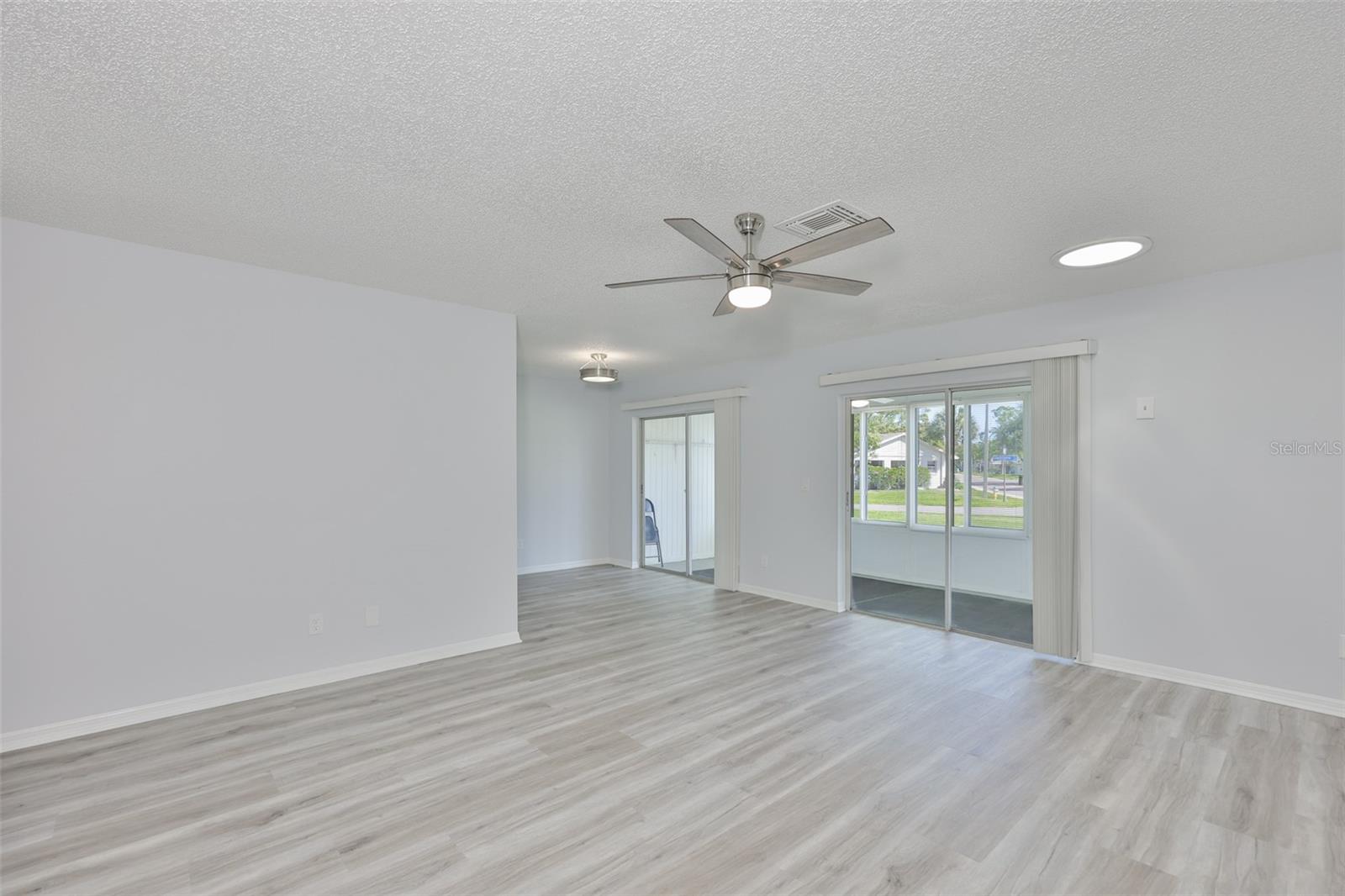 431 GLOUCESTER BLVD #87, SUN CITY CENTER, FL, 33573