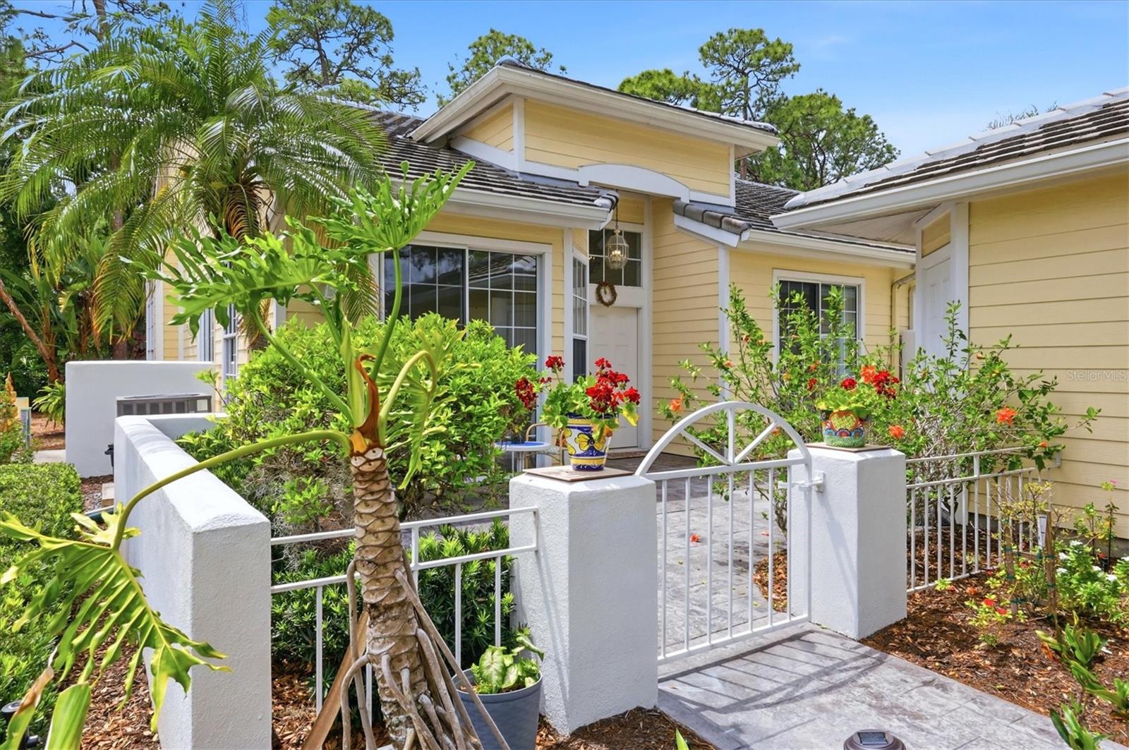 7731 WHITEBRIDGE GLN, UNIVERSITY PARK, FL, 34201