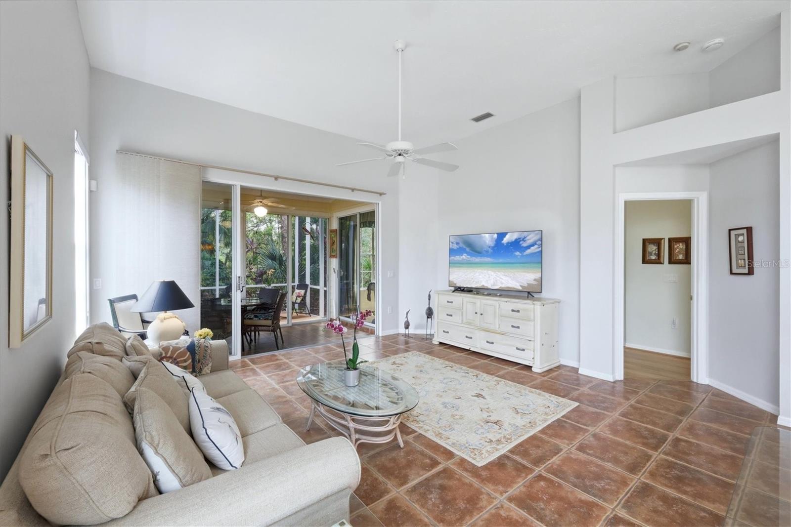 7731 WHITEBRIDGE GLN, UNIVERSITY PARK, FL, 34201