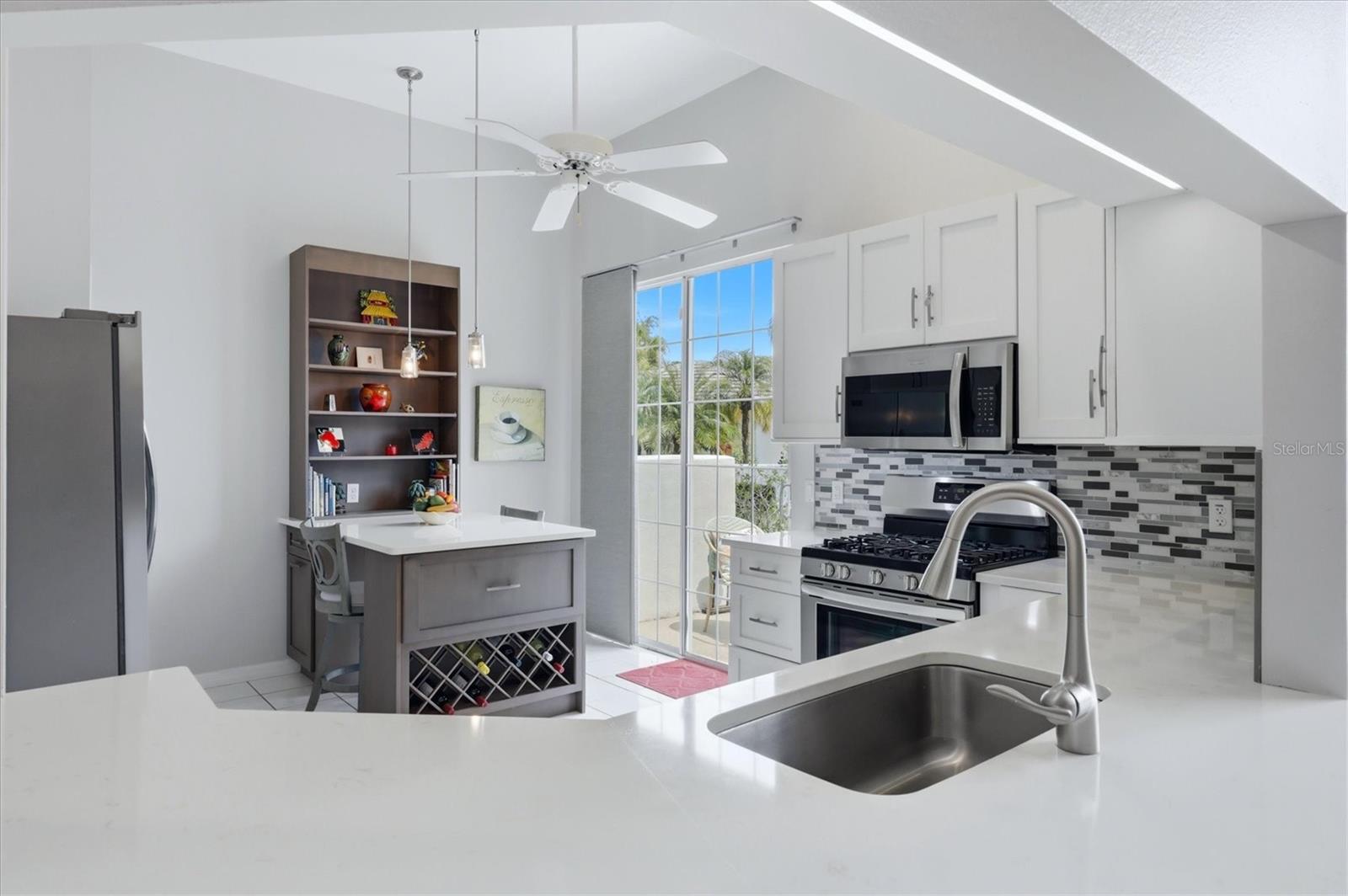7731 WHITEBRIDGE GLN, UNIVERSITY PARK, FL, 34201