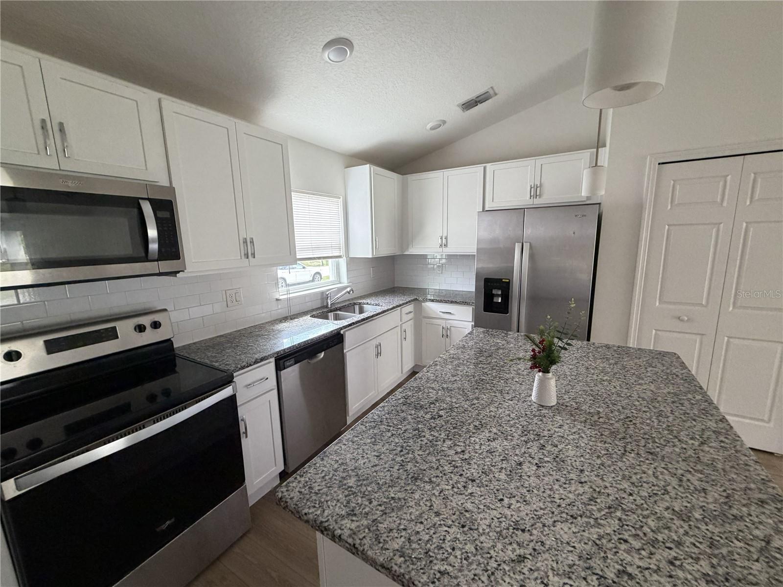1252 GLENCOVE AVE NW, PALM BAY, FL, 32907