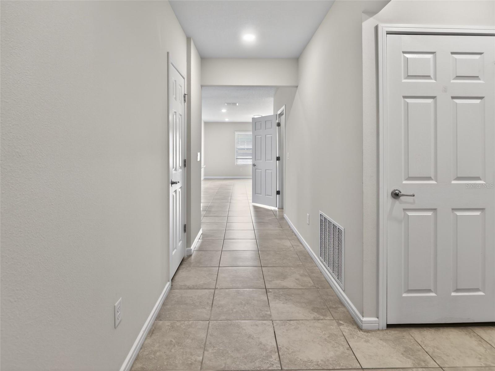 1612 ASPEN AVE, DAVENPORT, FL, 33837