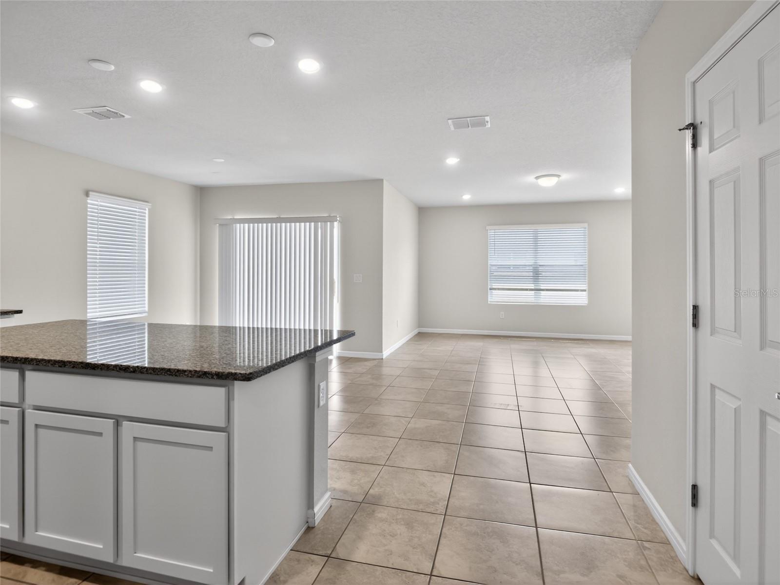 1612 ASPEN AVE, DAVENPORT, FL, 33837