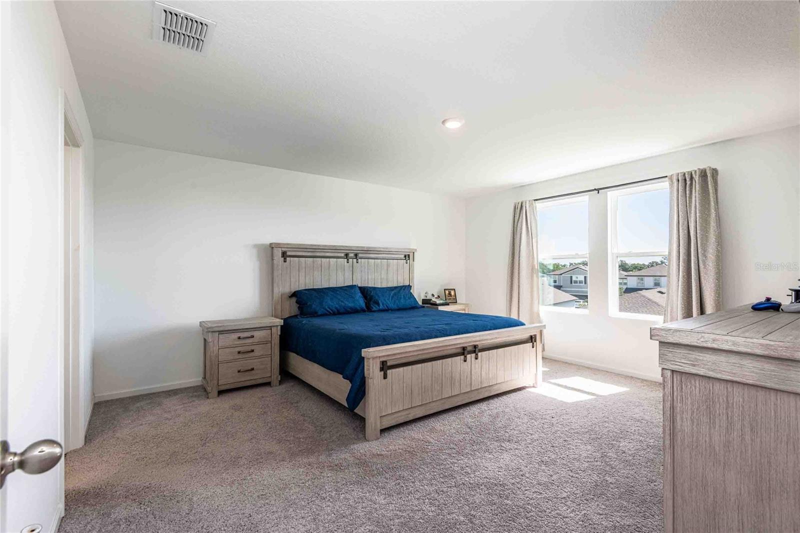 Primary bedroom-upstairs