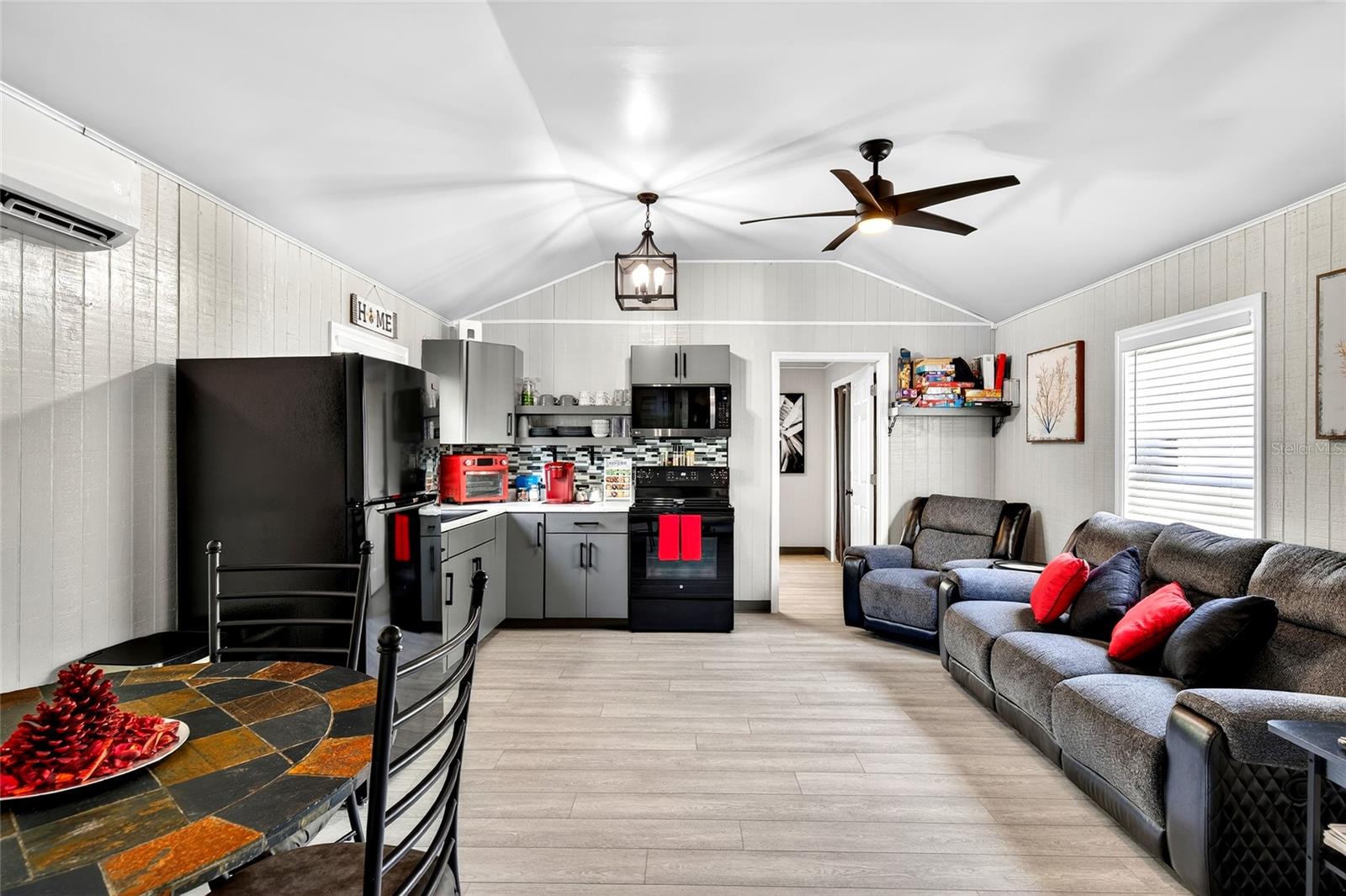 7576 N HELLER AVE, DUNNELLON, FL, 34433