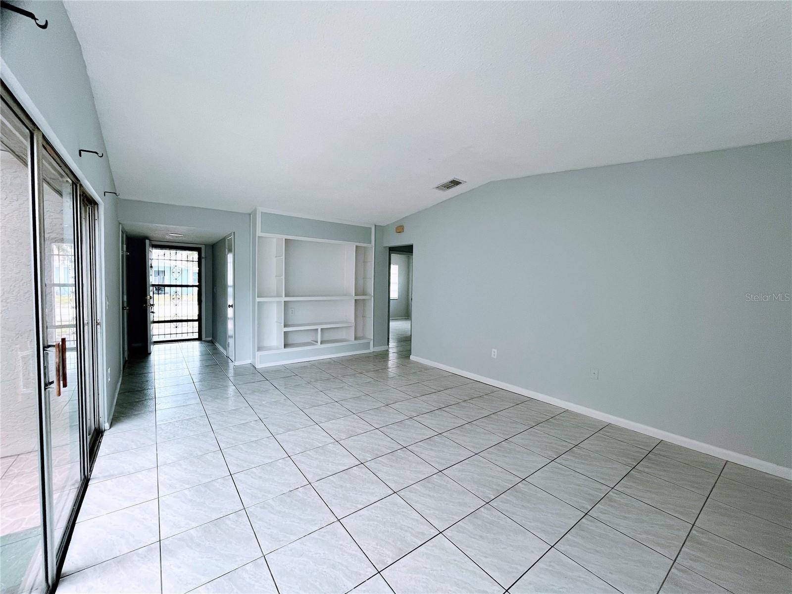 943 OROPESA AVE, ORLANDO, FL, 32807