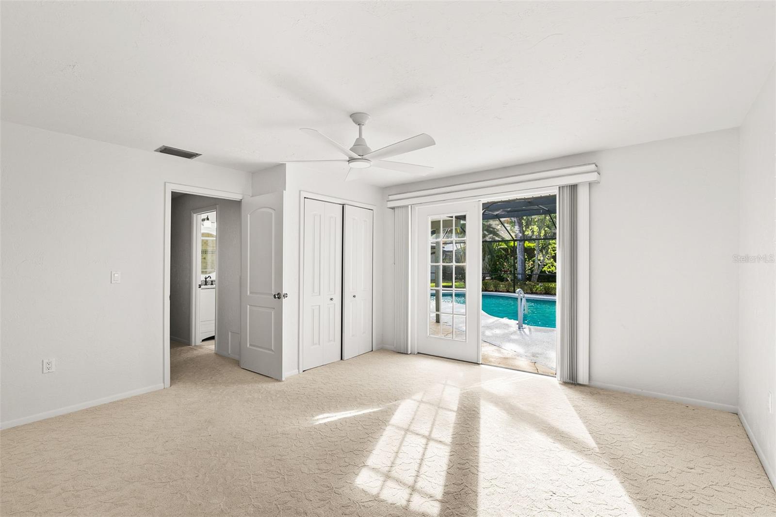 5102 ESTATES CIR, SARASOTA, FL, 34243