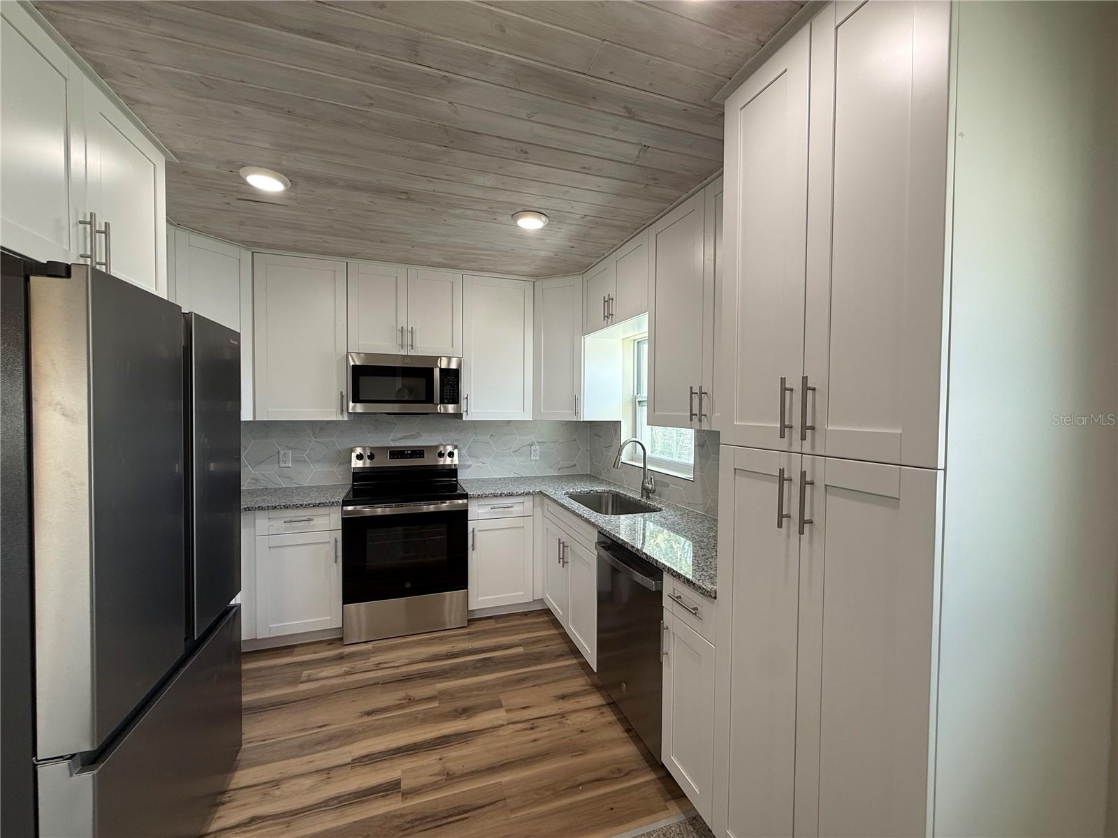 3665 BELLE VISTA DR E, ST PETE BEACH, FL, 33706