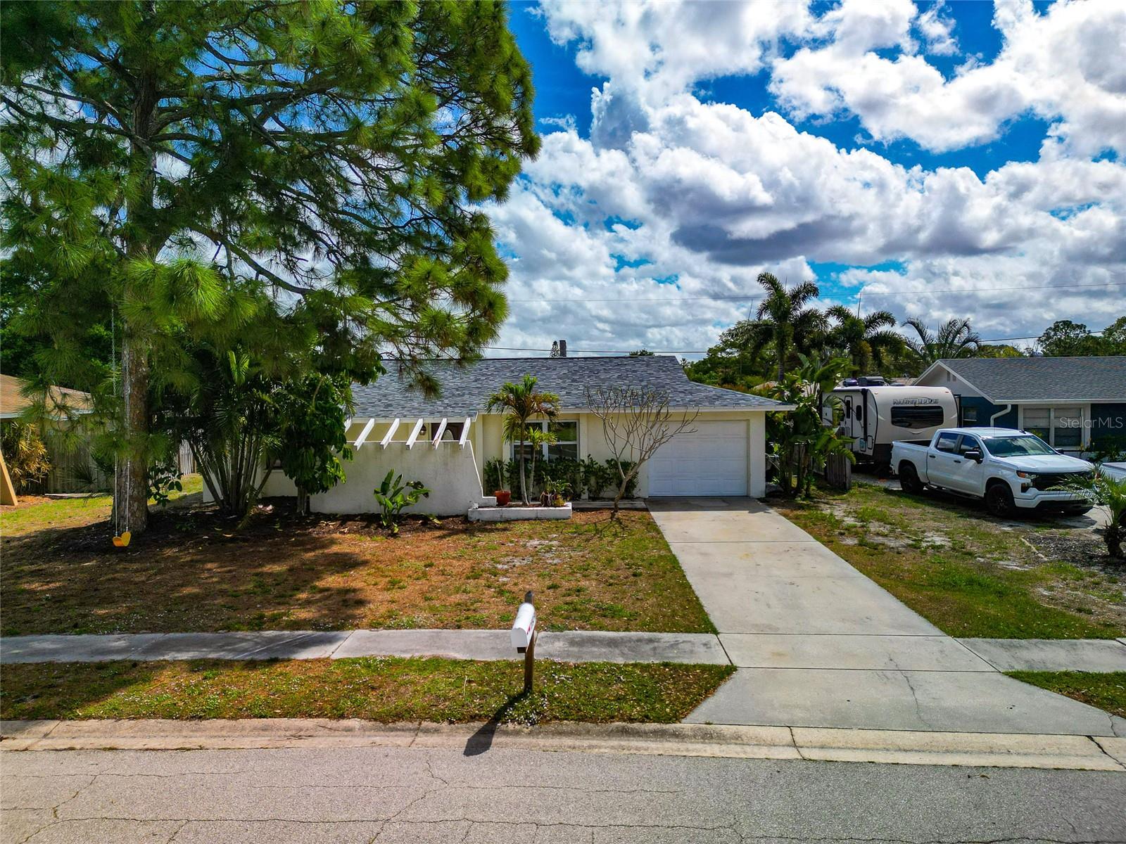 2529 GOLDEN POINCIANA PL, SARASOTA, FL, 34232