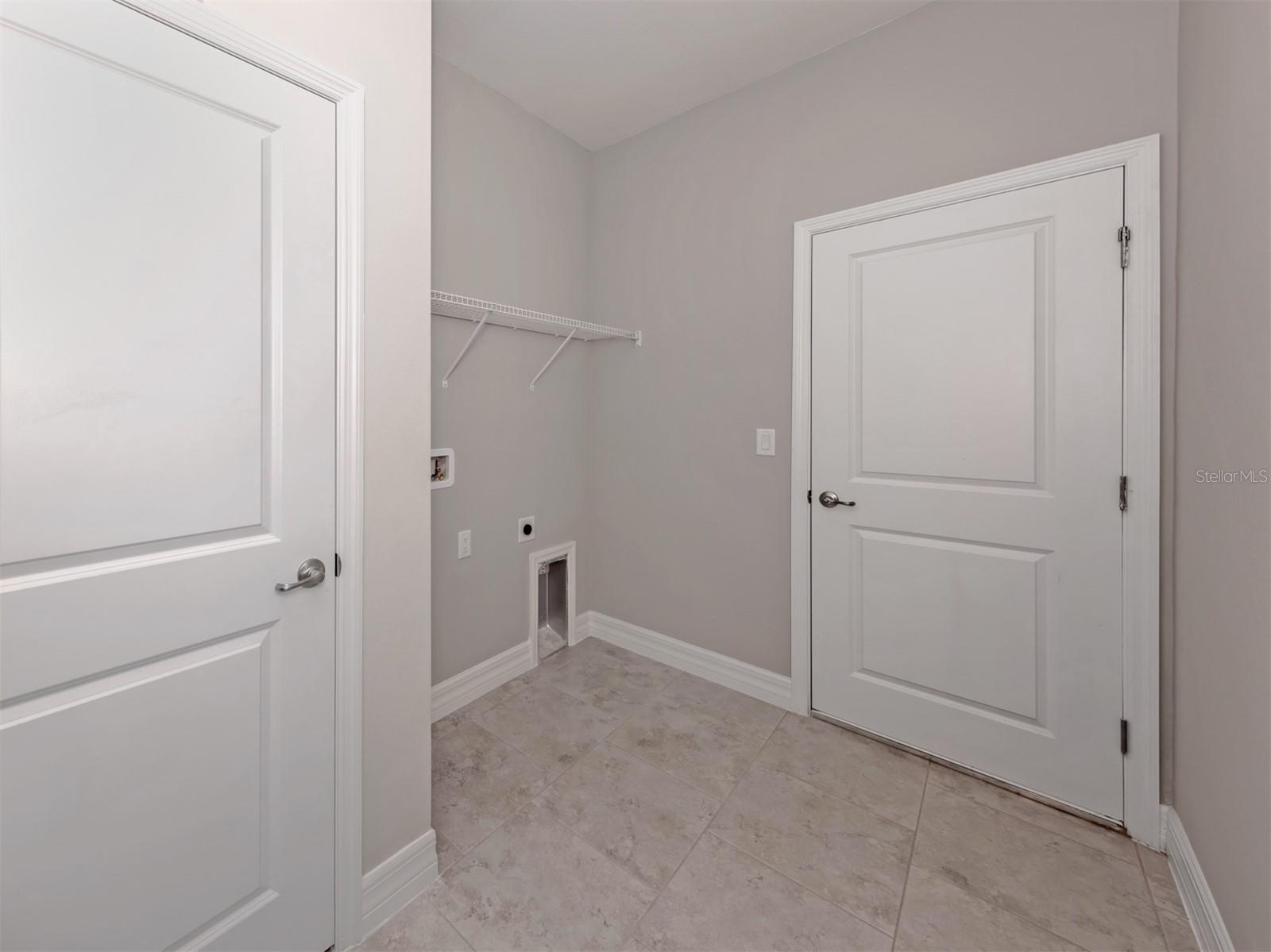 1047 COMFORT LN, NORTH PORT, FL, 34288