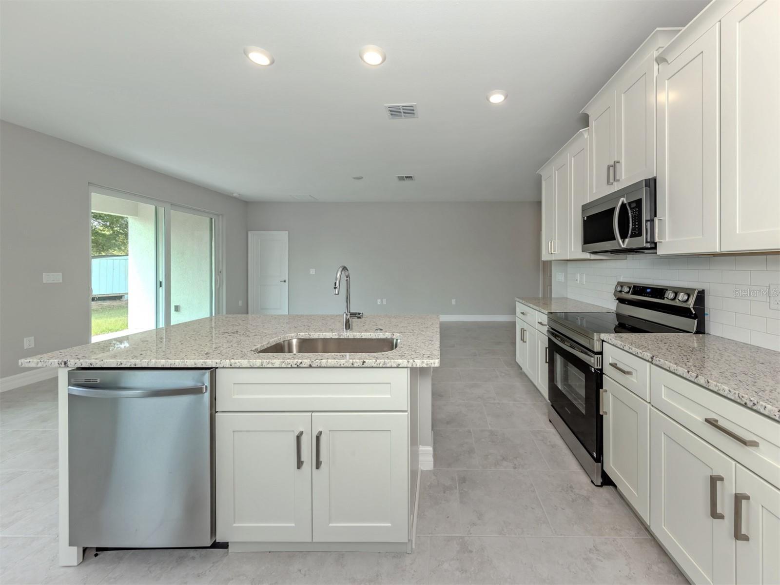 1047 COMFORT LN, NORTH PORT, FL, 34288
