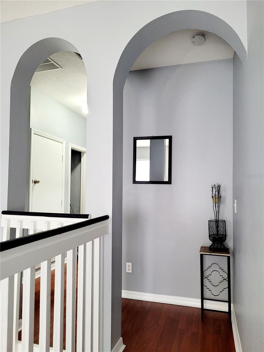 1018 TULLAMORE DR, WESLEY CHAPEL, FL, 33543