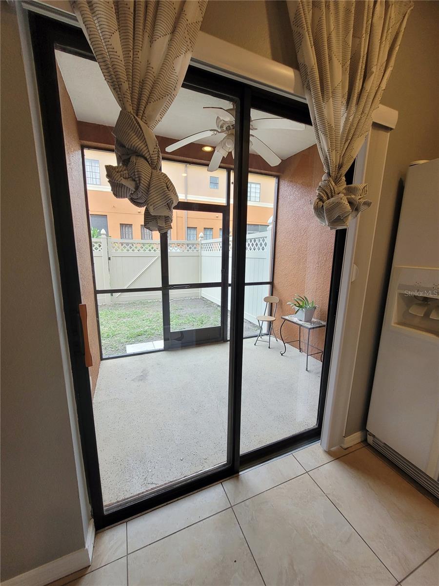 1018 TULLAMORE DR, WESLEY CHAPEL, FL, 33543