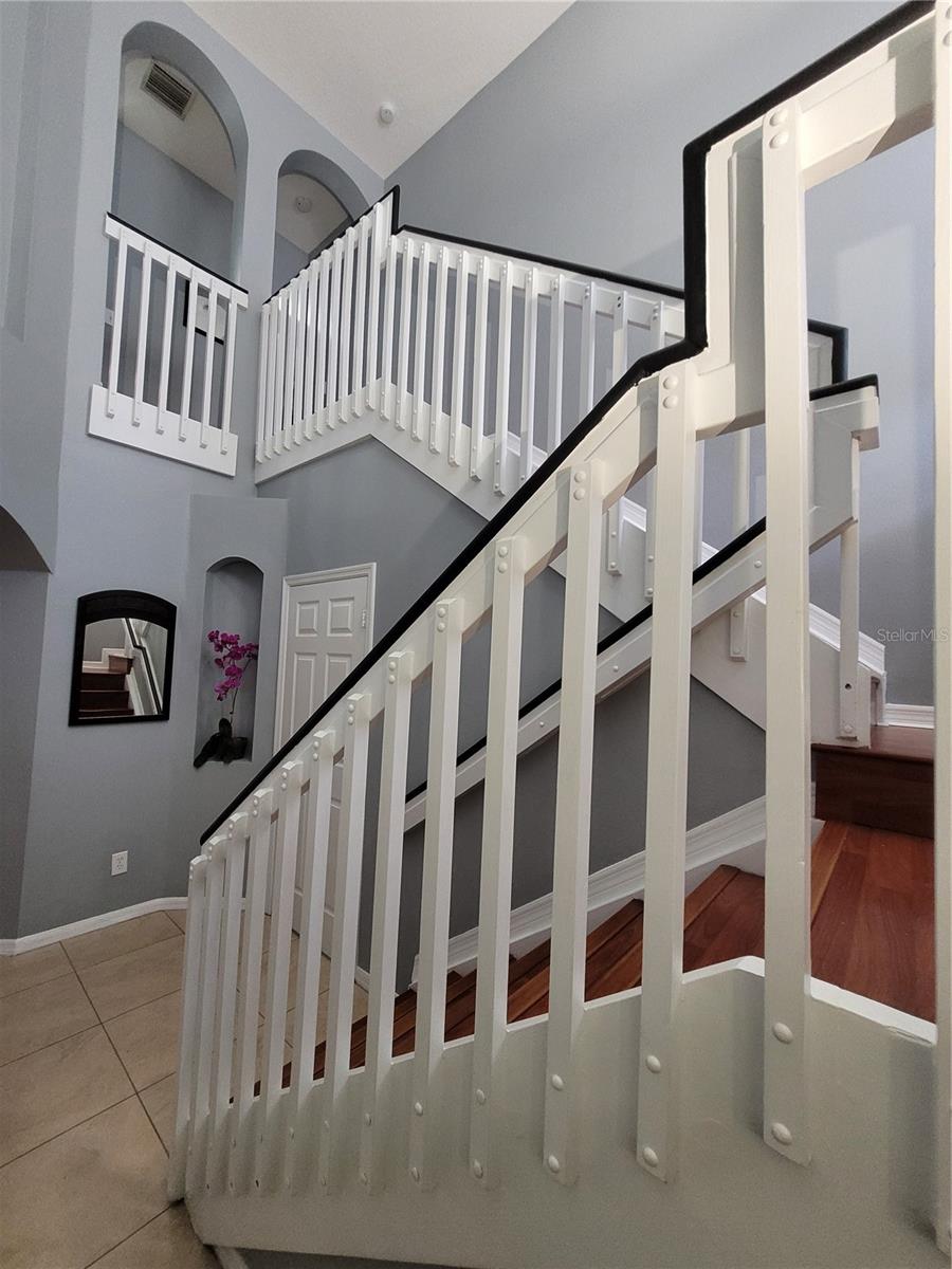 1018 TULLAMORE DR, WESLEY CHAPEL, FL, 33543